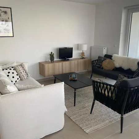 公寓 Lichtrijk 2-slaapkamerappartement Met Zeezicht En Gratis Parking